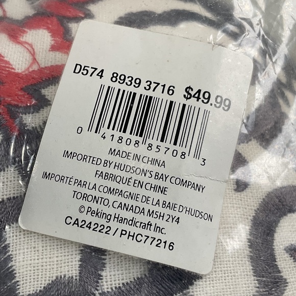 NWT Jessica Simpson Multi-Coloured Embroidered Round Cushion/Neutral Backside - Picture 4 of 10